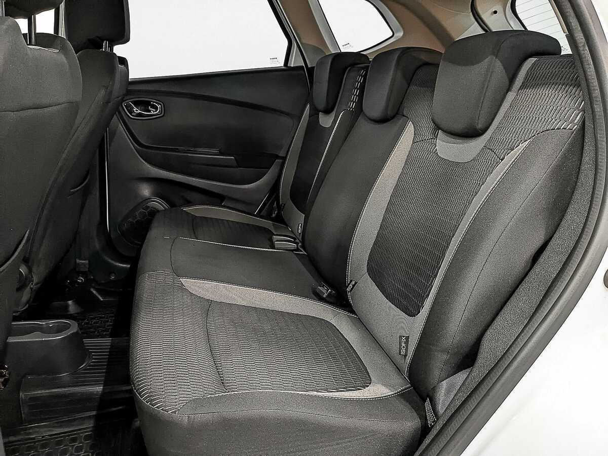 Б/У Рено Каптюр 2017 года. Фото: #15