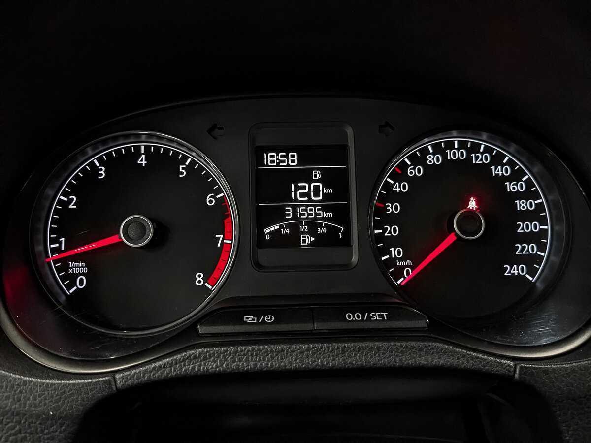 Б/У Фольксваген Поло 2018 года. Фото: #15