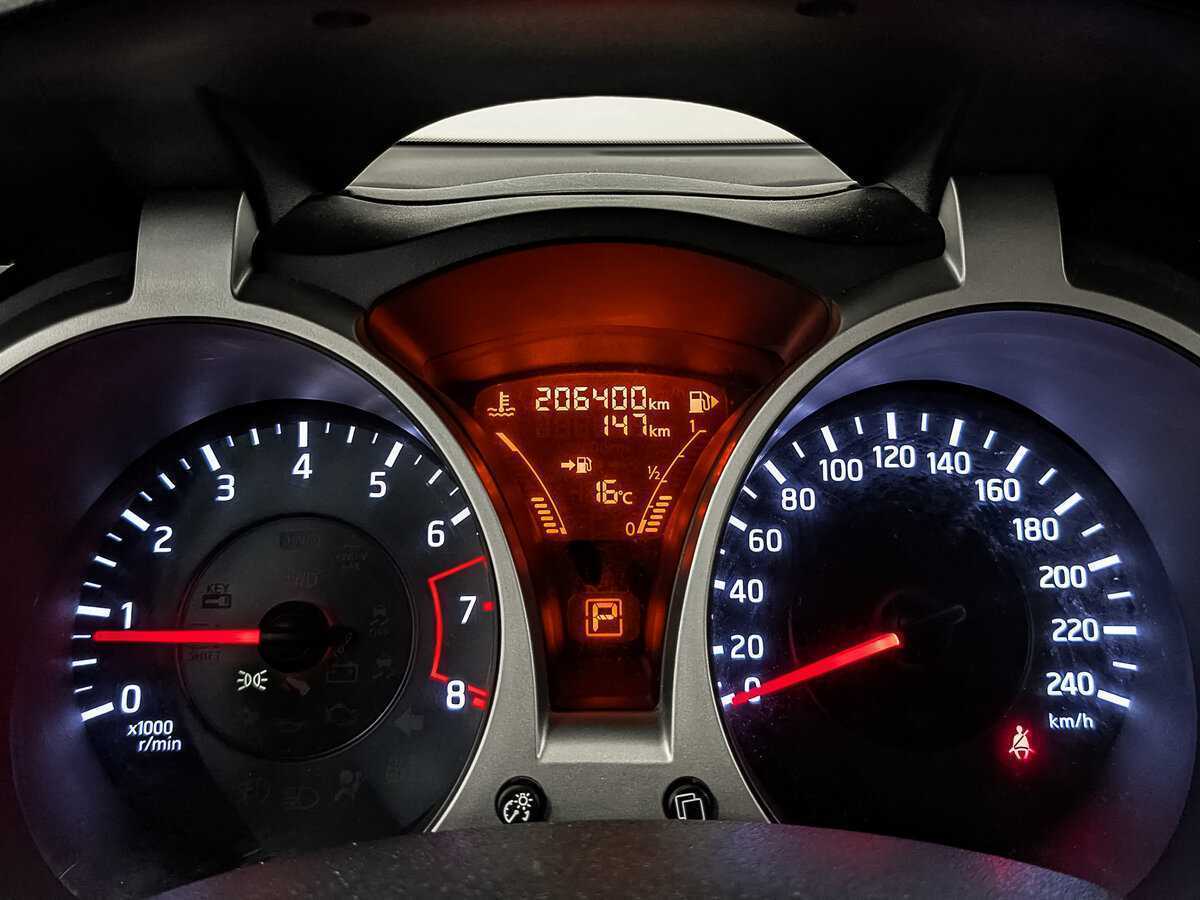 Б/У Ниссан Жук 2014 года. Фото: #15