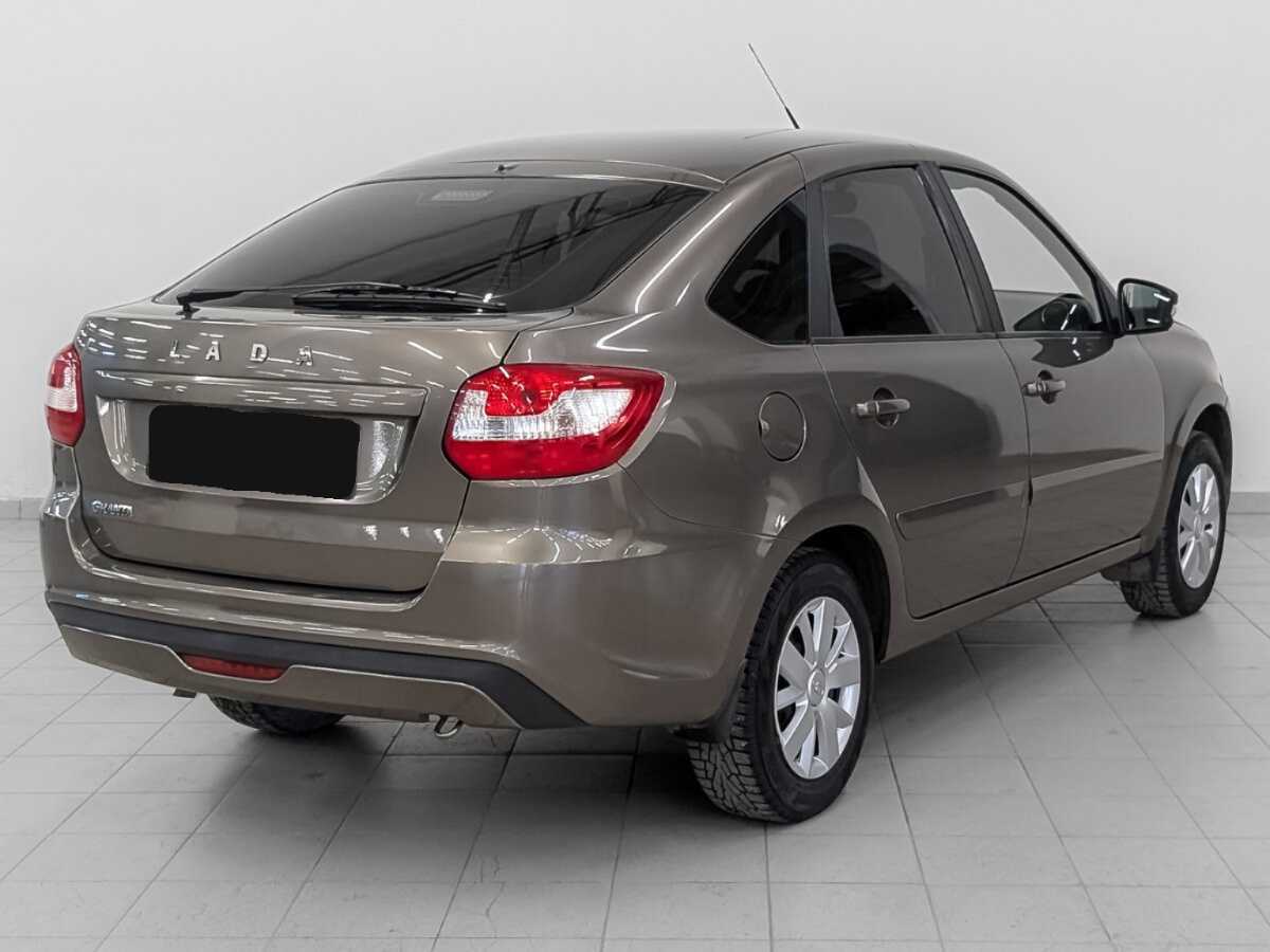 Б/У Лада (ВАЗ) Гранта 2020 года. Фото: #4