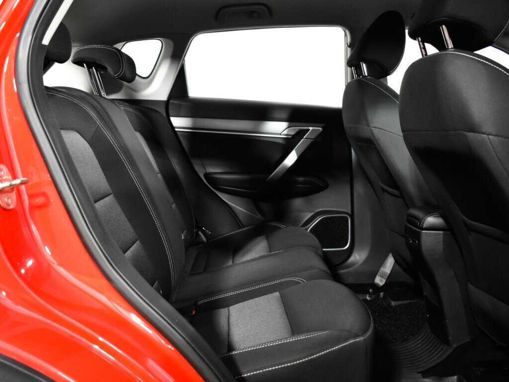 Б/У Джили Кулрэй 2020 года. Фото: #9