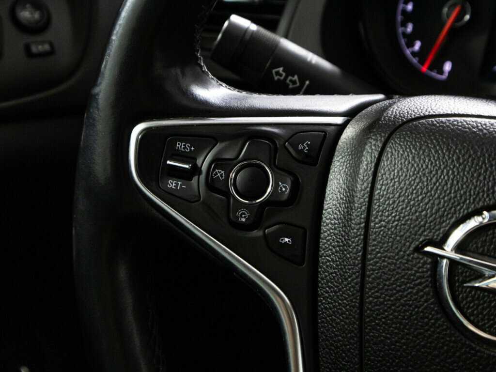 Б/У Опель Инсигния 2014 года. Фото: #19