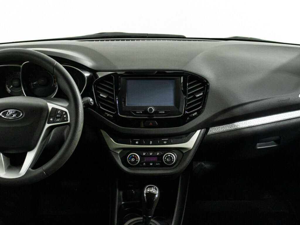 Б/У Лада (ВАЗ) Веста 2018 года. Фото: #13