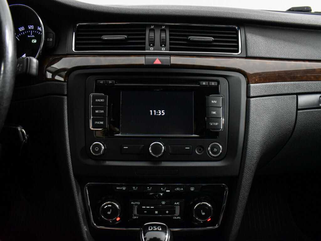 Б/У Шкода Суперб 2013 года. Фото: #12