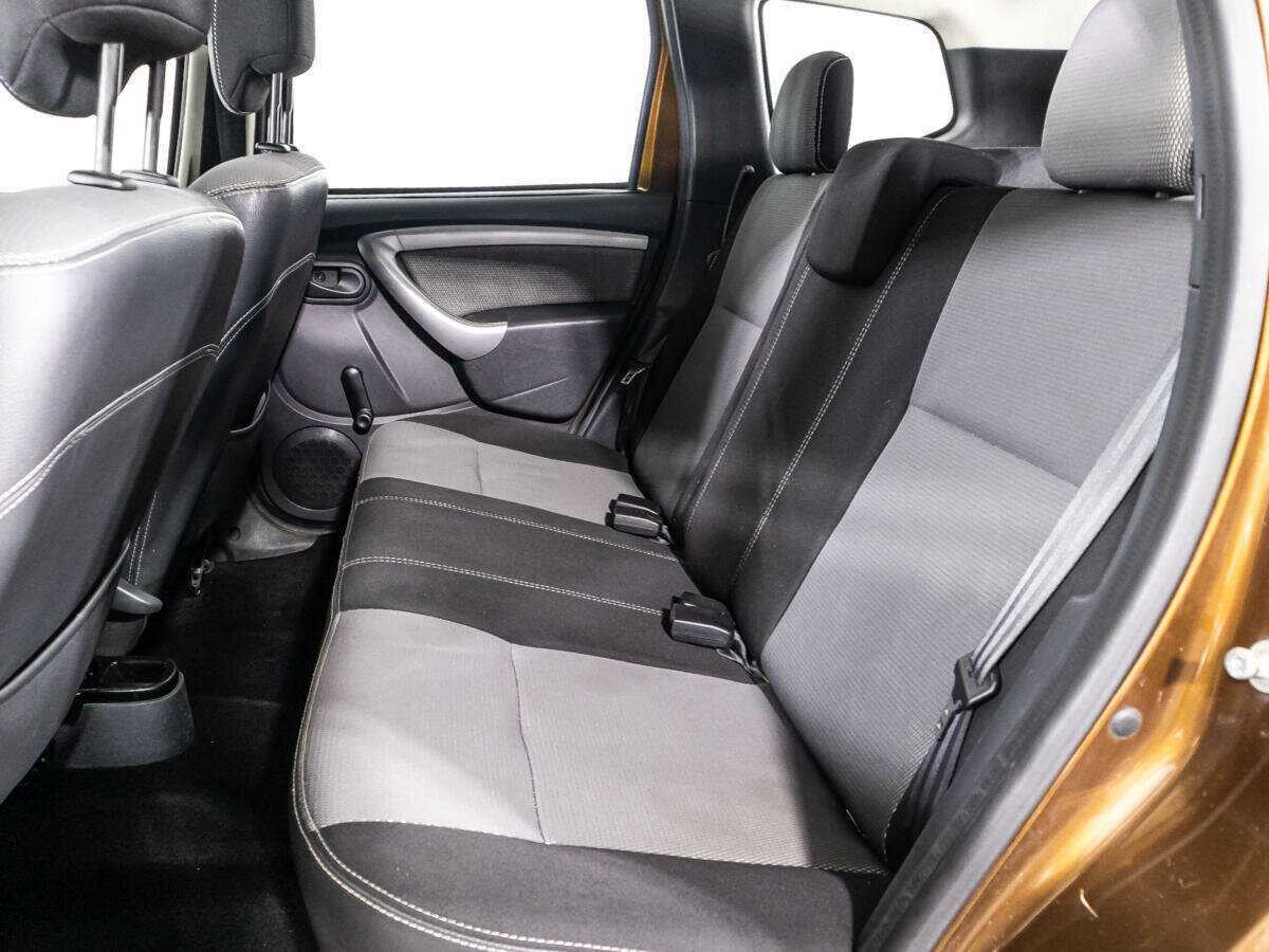 Б/У Рено Дастер 2013 года. Фото: #9