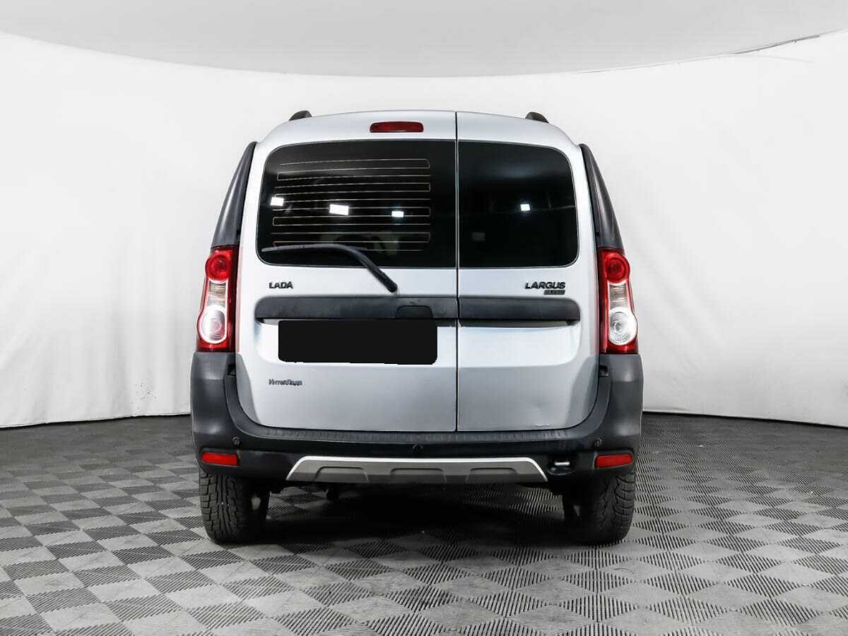 Б/У Лада (ВАЗ) Ларгус 2015 года. Фото: #5