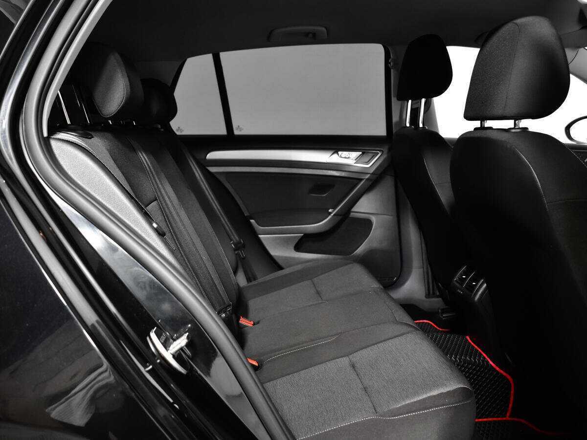 Б/У Фольксваген Гольф 2013 года. Фото: #9