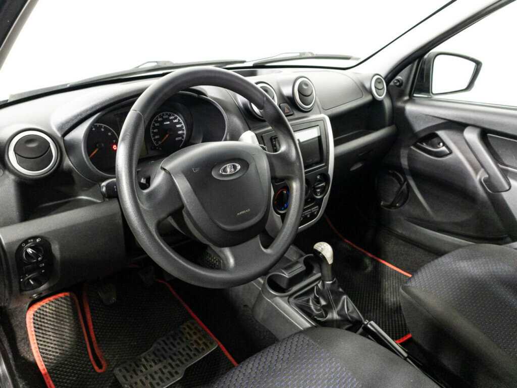 Б/У Лада (ВАЗ) Гранта 2016 года. Фото: #10