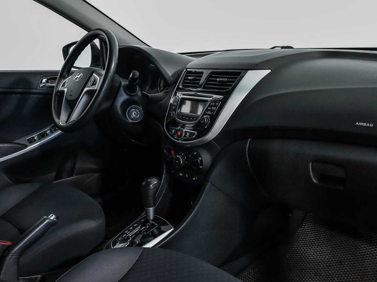 Б/У Хендай Солярис 2014 года. Фото: #10