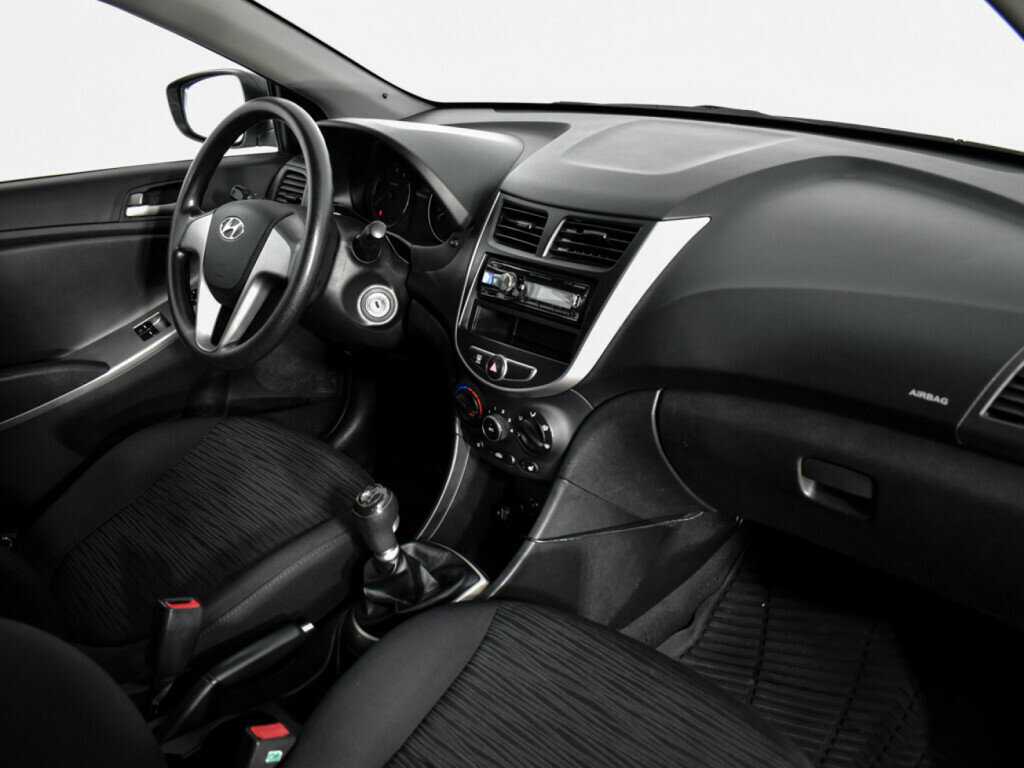 Б/У Хендай Солярис 2014 года. Фото: #10