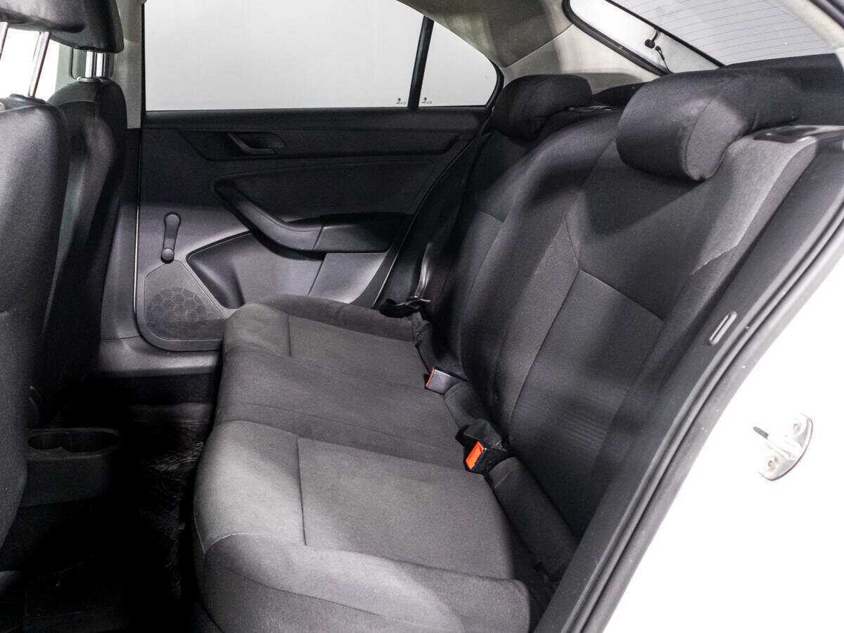 Б/У Шкода Рапид 2016 года. Фото: #5