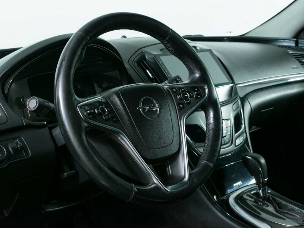 Б/У Опель Инсигния 2014 года. Фото: #9