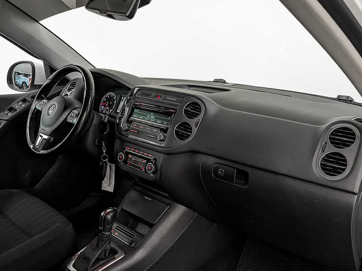 Б/У Фольксваген Тигуан 2013 года. Фото: #10