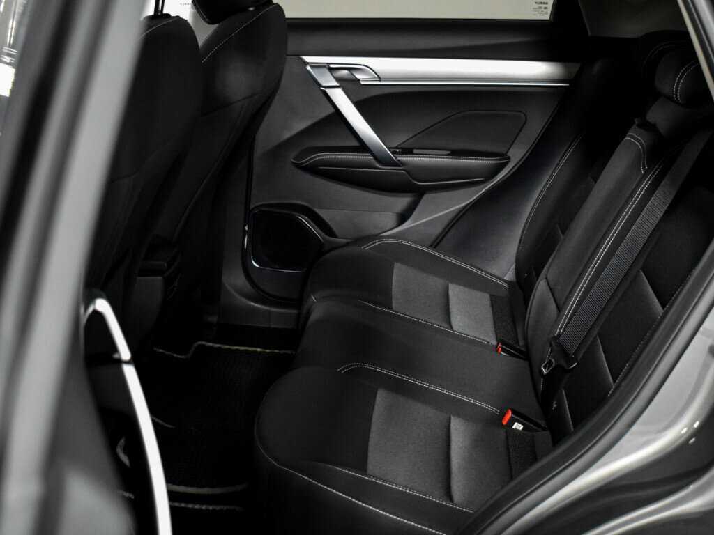 Б/У Джили Кулрэй 2022 года. Фото: #12