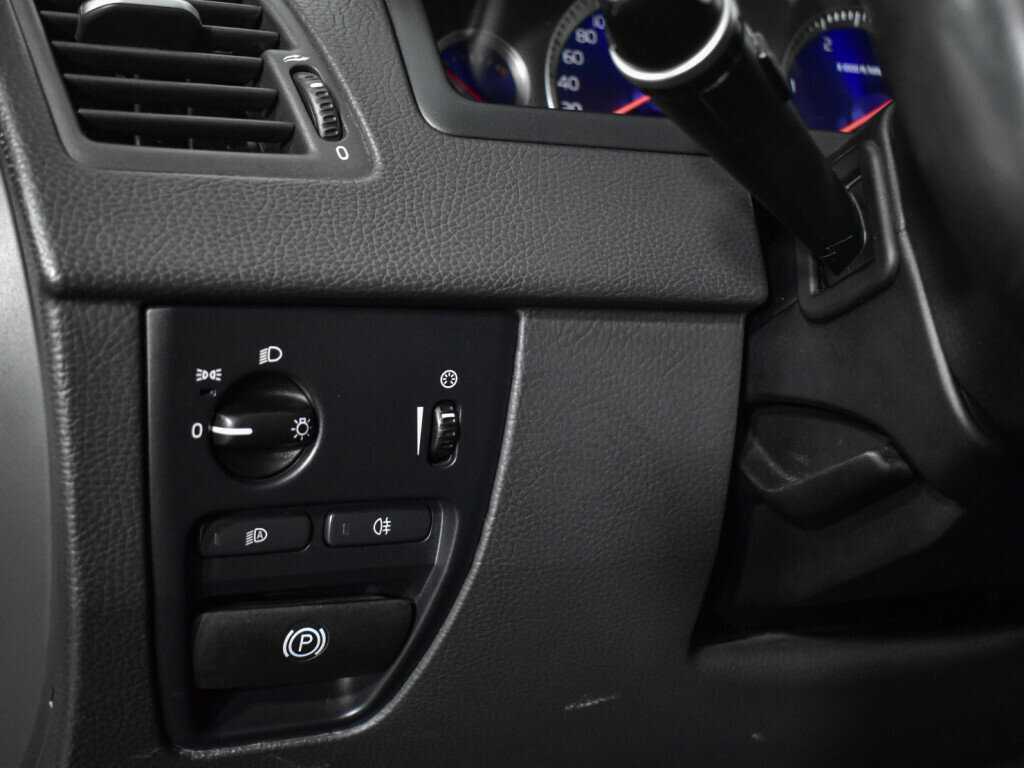 Б/У Вольво ИксЦ90 2013 года. Фото: #9