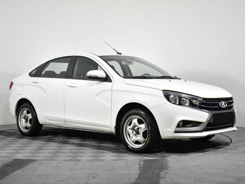 Б/У Лада (ВАЗ) Веста 2016 года. Фото: #2