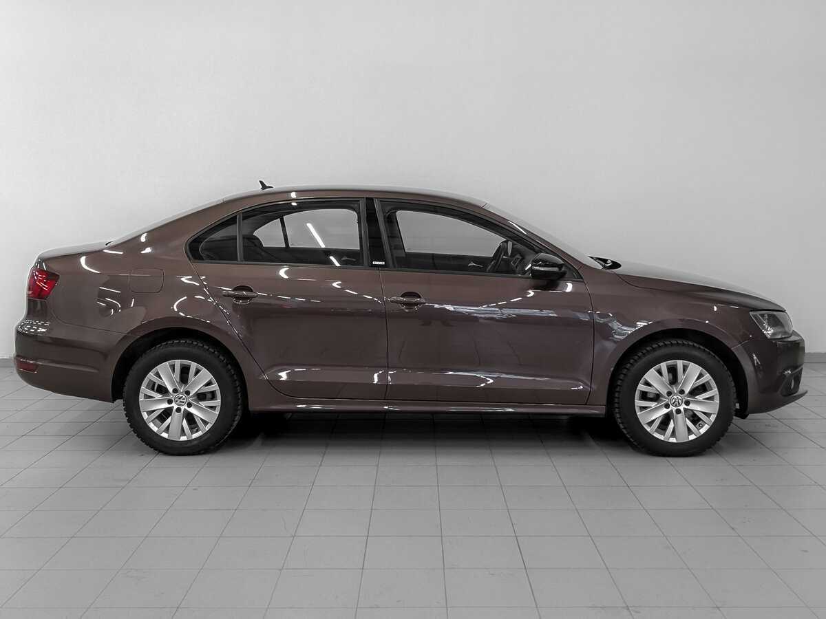 Б/У Фольксваген Джетта 2014 года. Фото: #3