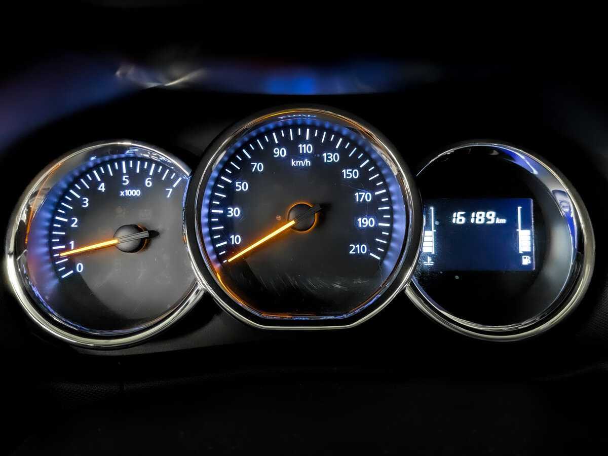 Б/У Рено Дастер 2020 года. Фото: #12