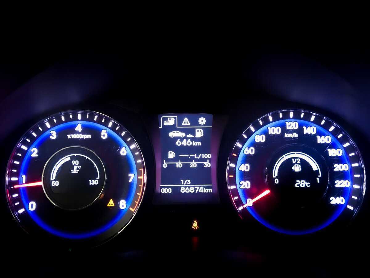 Б/У Хендай ай40 2016 года. Фото: #12