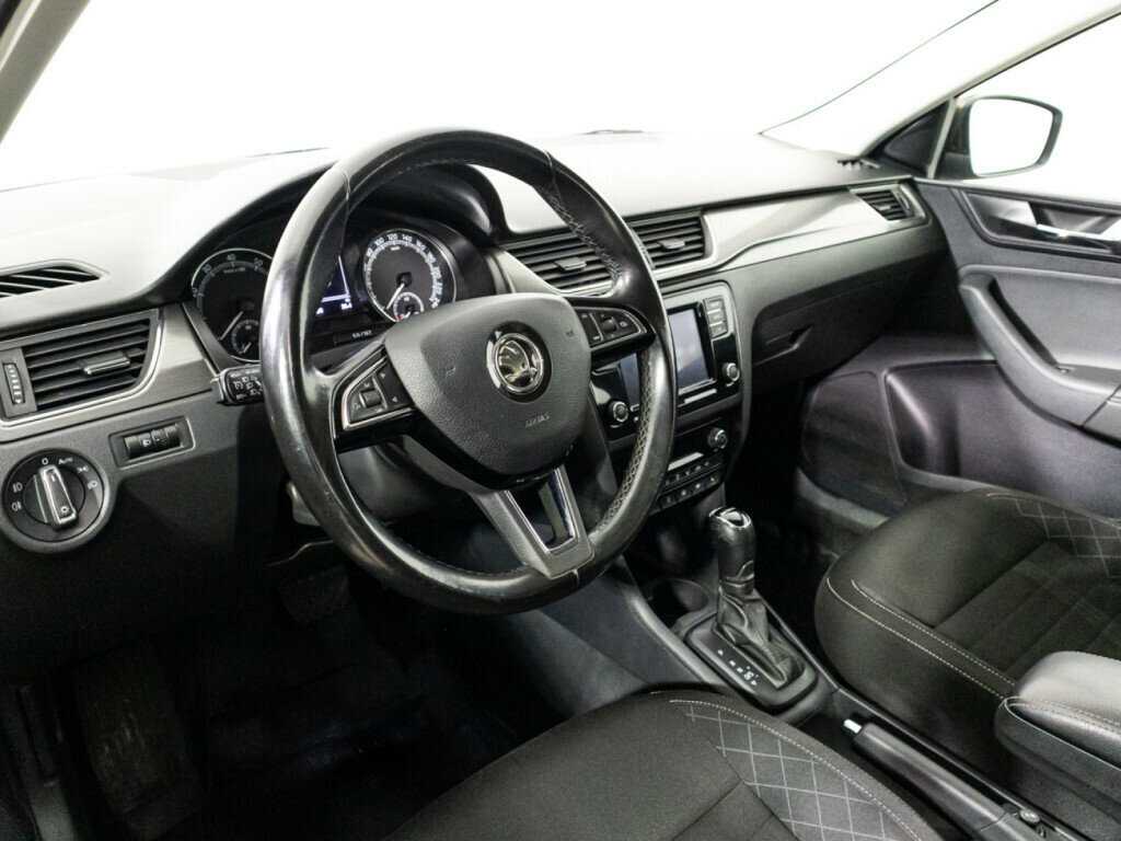 Б/У Шкода Рапид 2018 года. Фото: #10