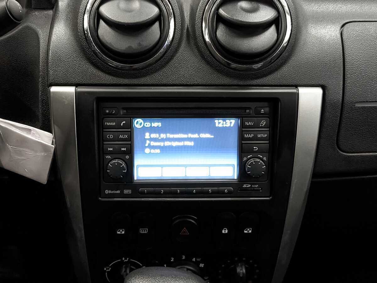 Б/У Ниссан Альмера 2014 года. Фото: #25