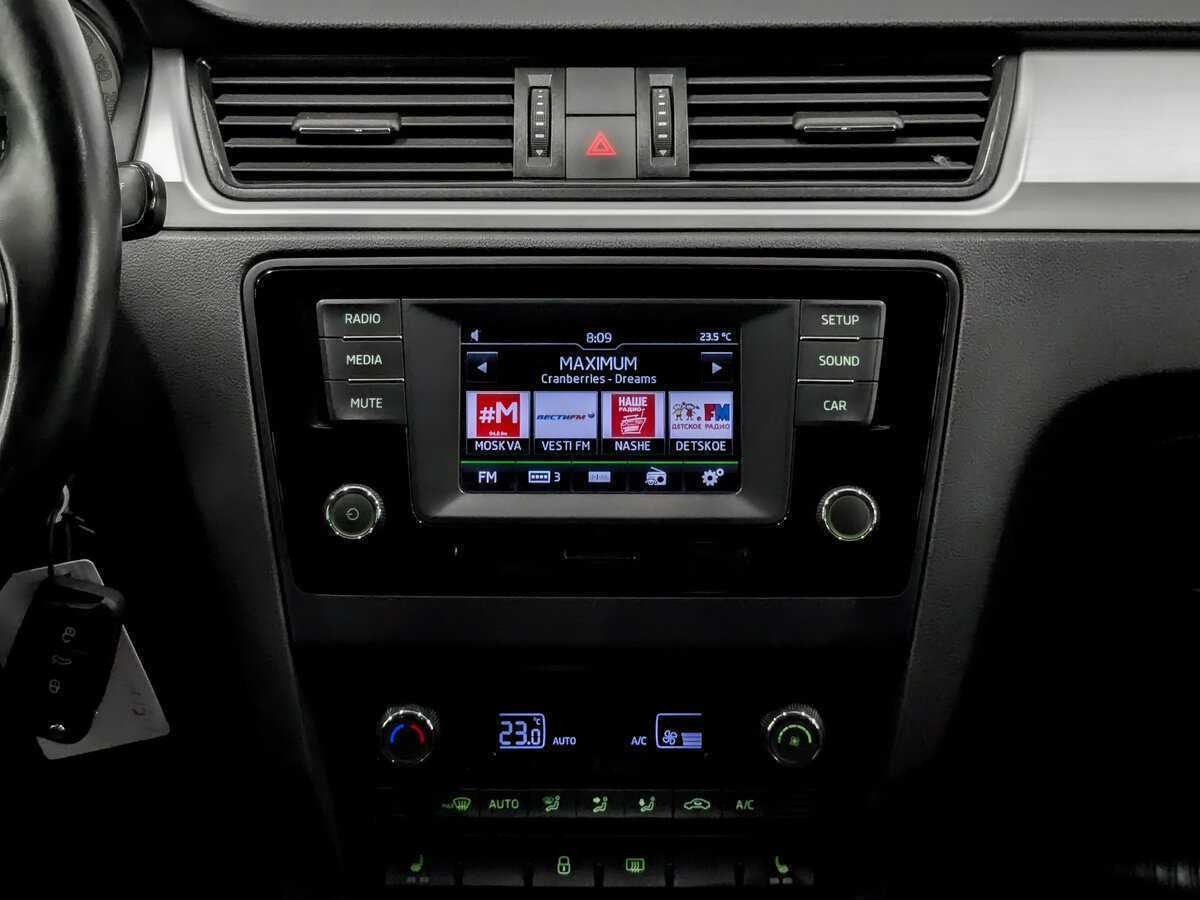 Б/У Шкода Рапид 2016 года. Фото: #14