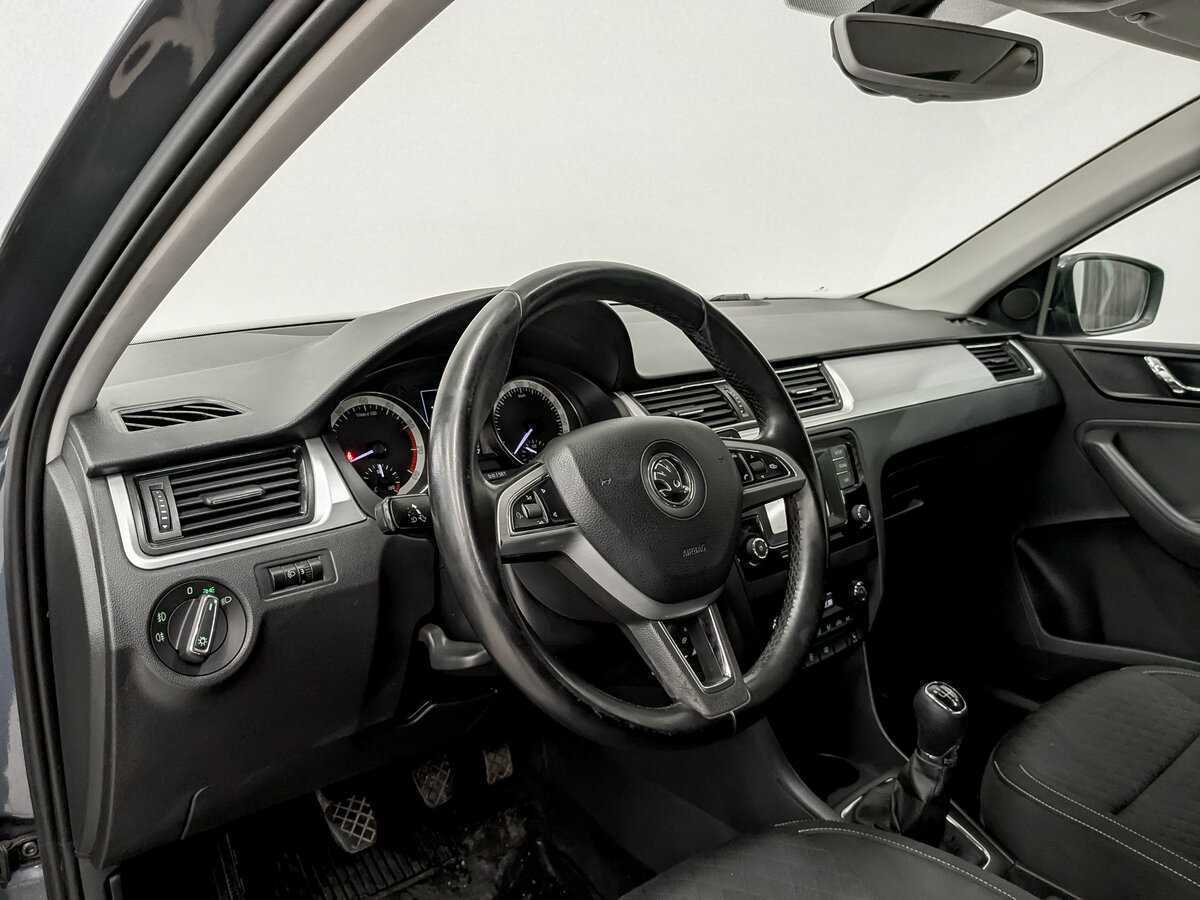 Б/У Шкода Рапид 2016 года. Фото: #15