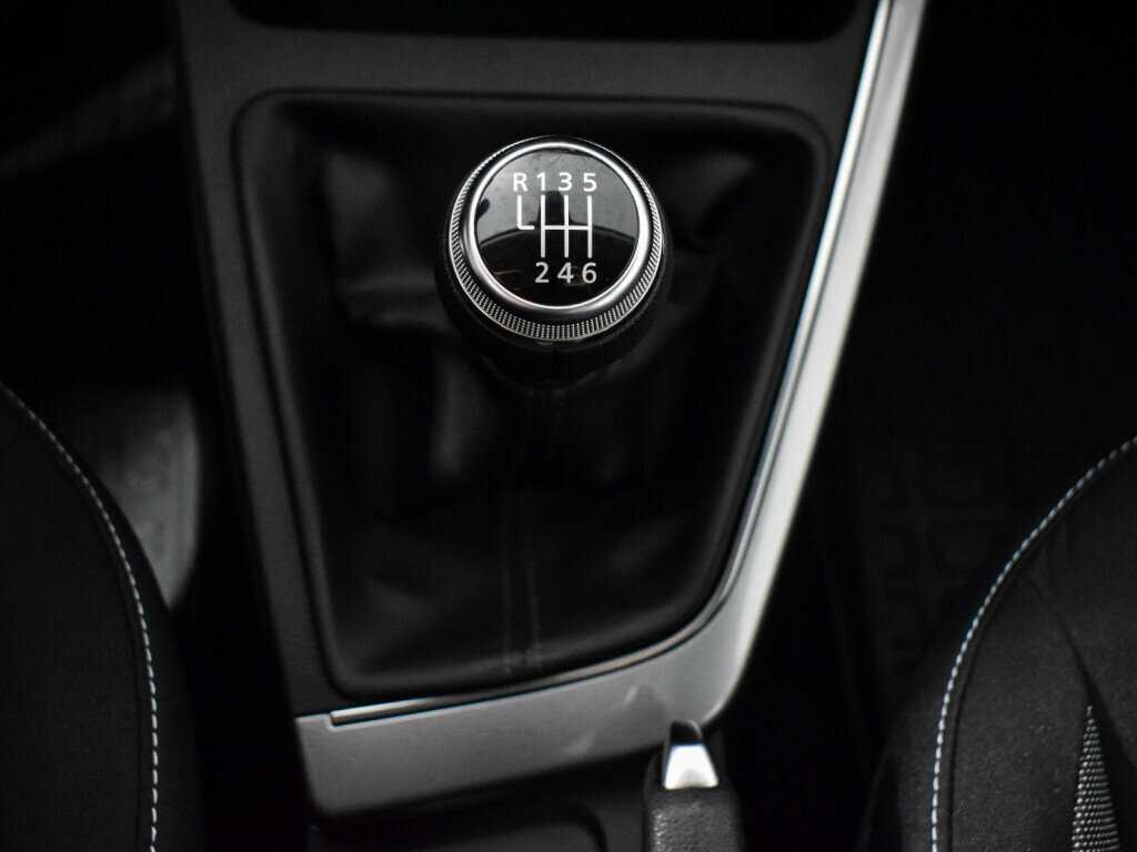 Б/У Рено Аркана 2020 года. Фото: #9