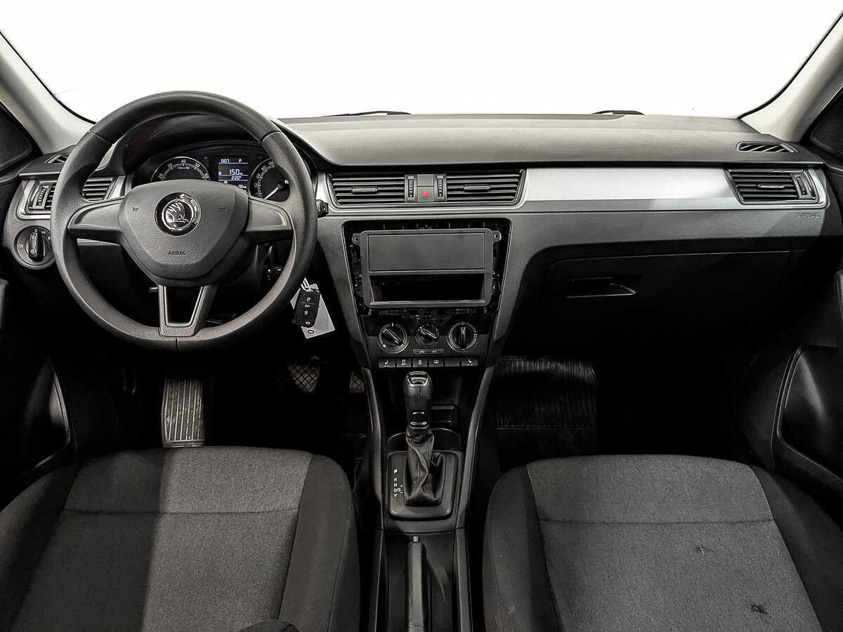 Б/У Шкода Рапид 2019 года. Фото: #12