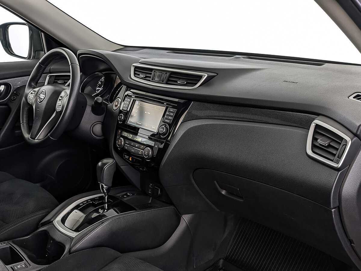 Б/У Ниссан Икс-Трейл 2017 года. Фото: #10