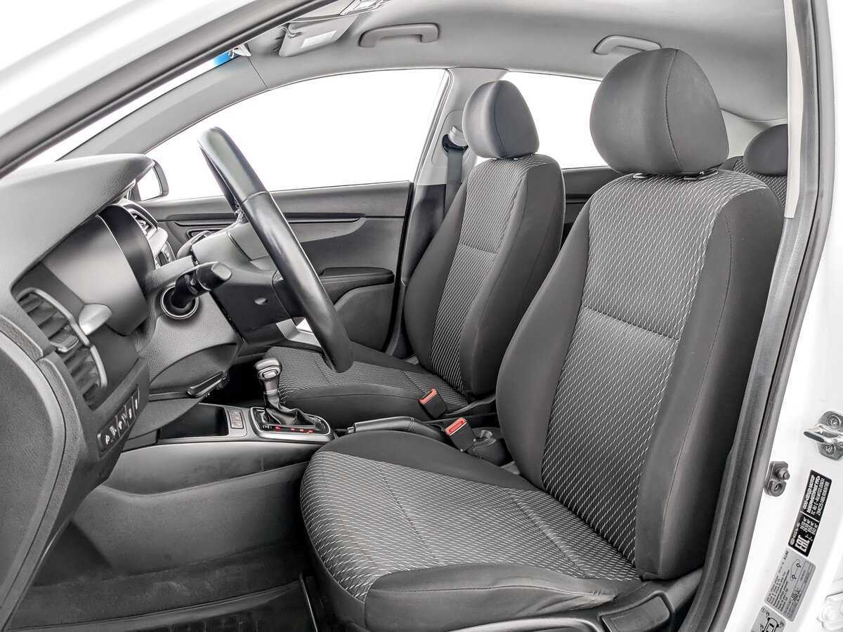 Б/У Киа Рио 2019 года. Фото: #19