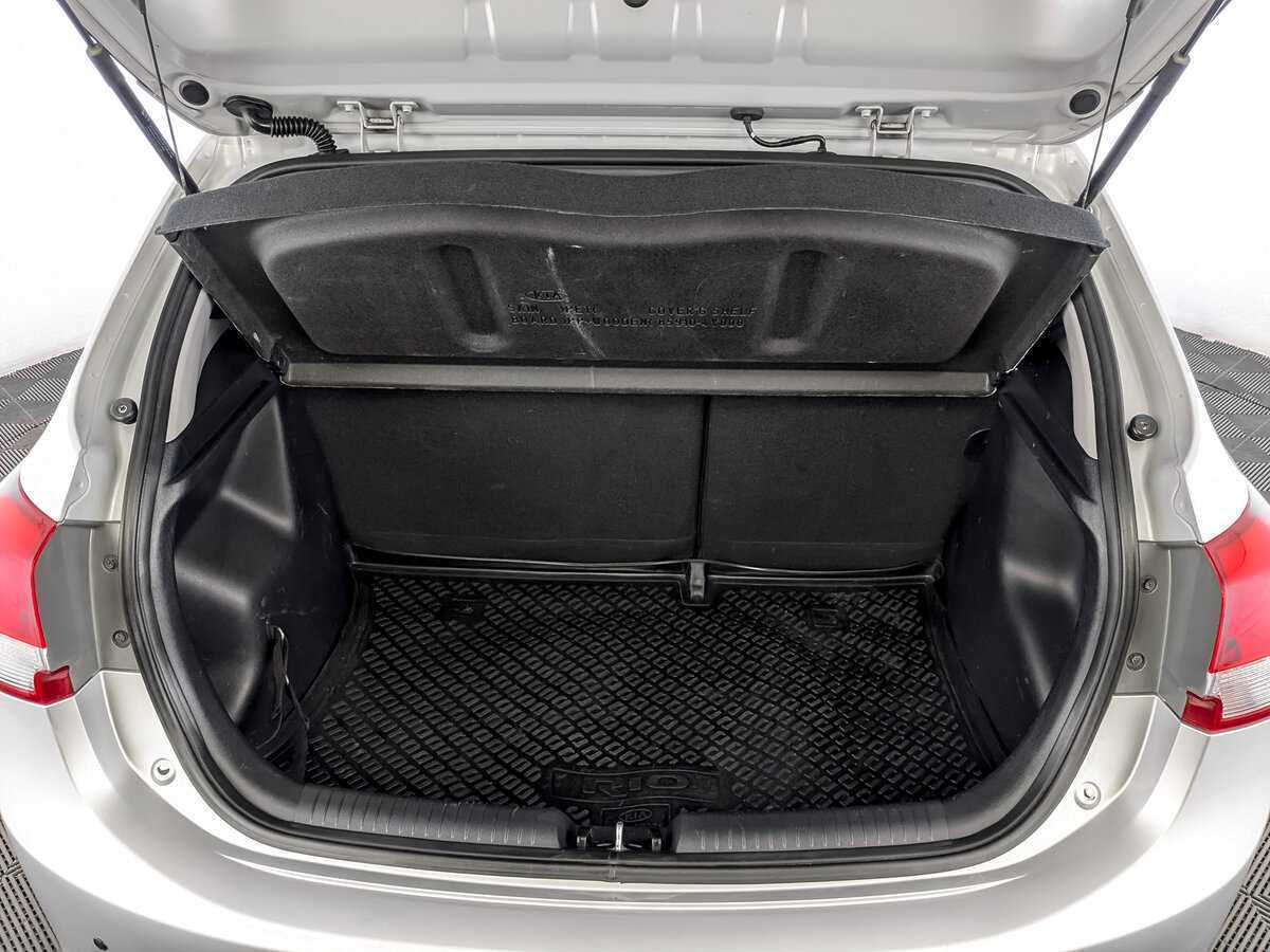 Б/У Киа Рио 2017 года. Фото: #9