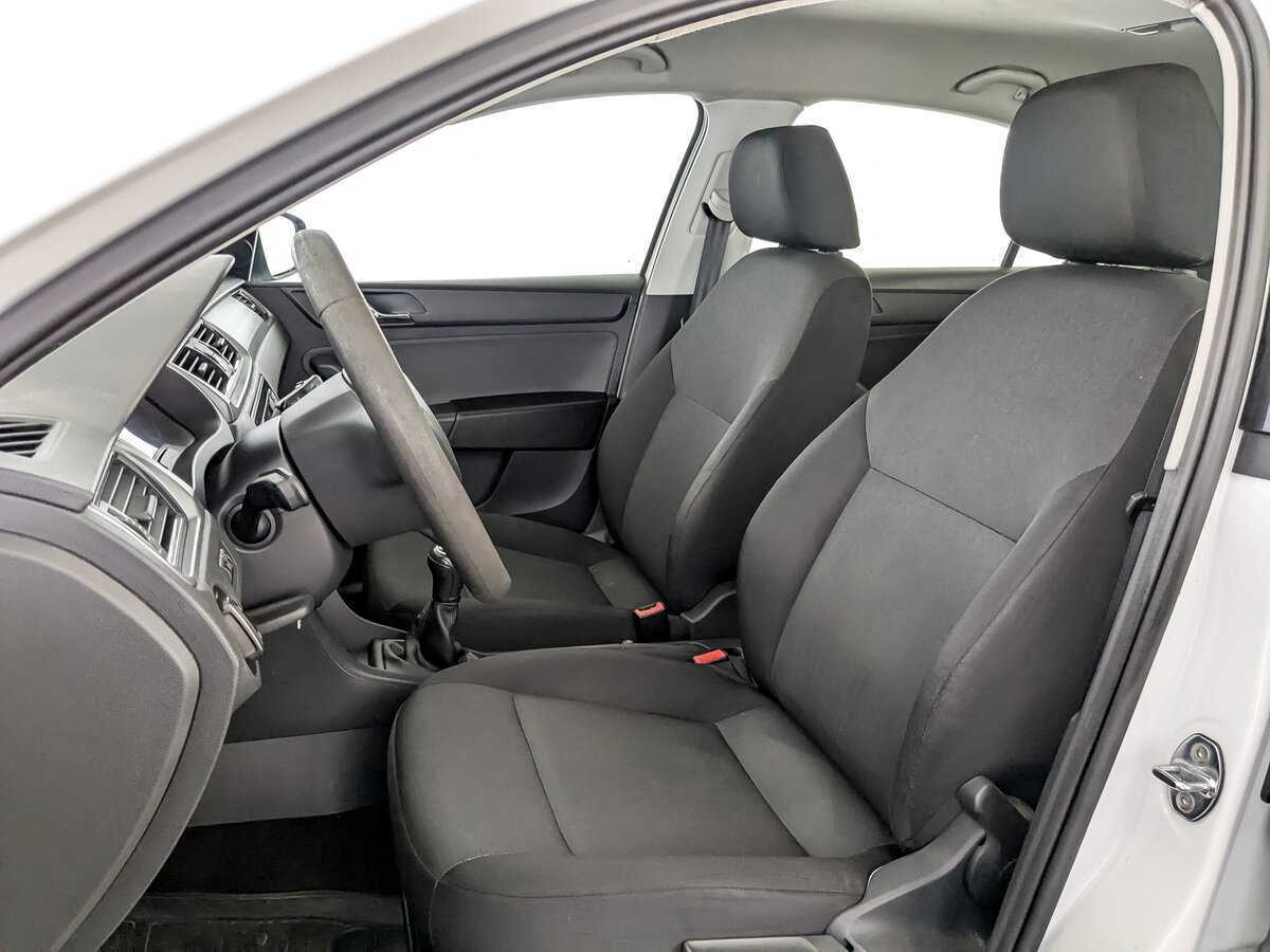 Б/У Шкода Рапид 2017 года. Фото: #19