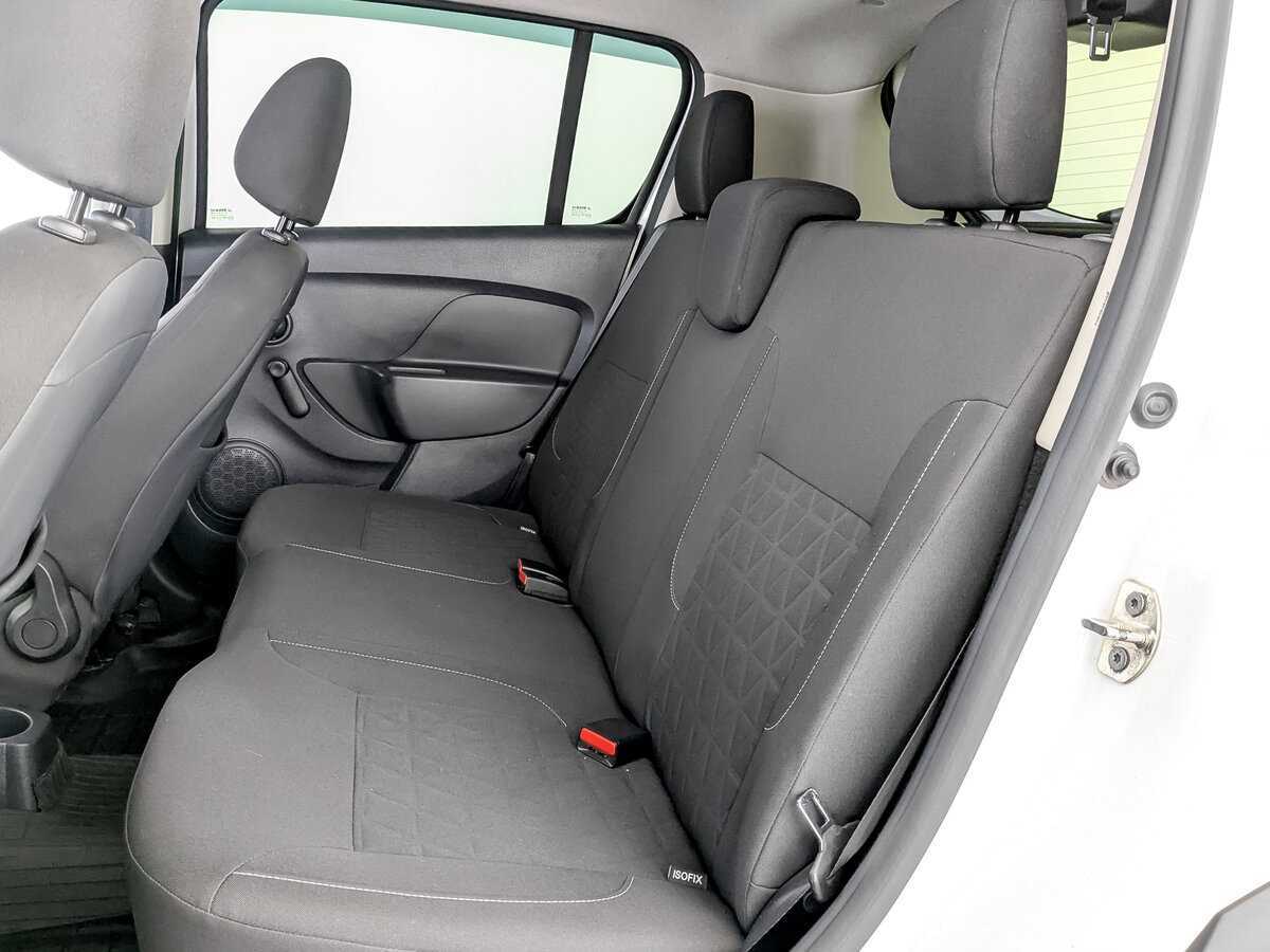 Б/У Рено Сандеро 2018 года. Фото: #11