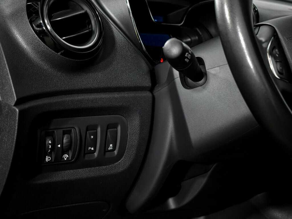 Б/У Рено Каптюр 2019 года. Фото: #9