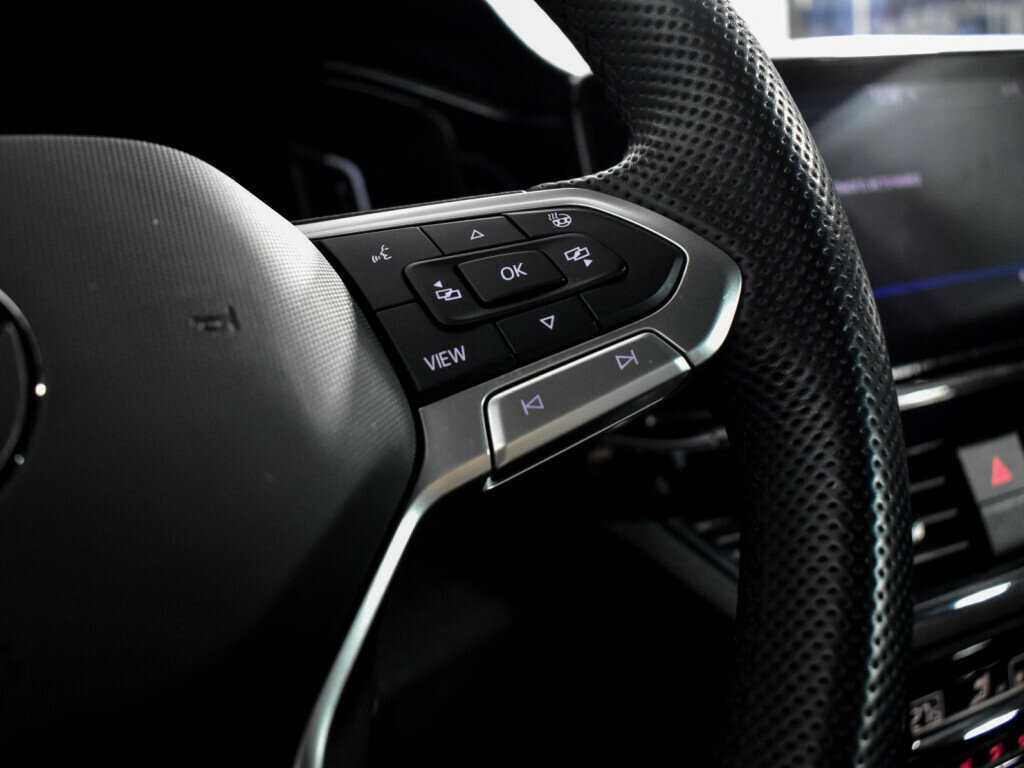 Б/У Фольксваген Поло 2021 года. Фото: #16