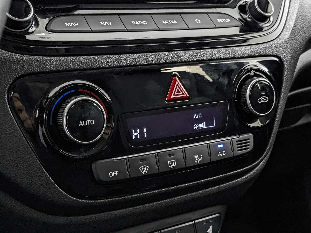 Б/У Хендай Солярис 2021 года. Фото: #20