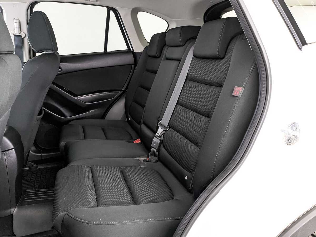 Б/У Мазда Ц-Икс-5 2016 года. Фото: #17