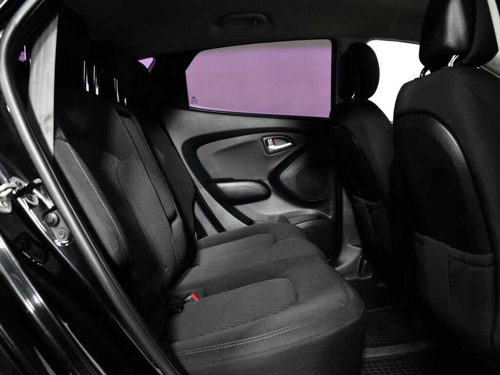 Б/У Хендай ай-икс35 2013 года. Фото: #9