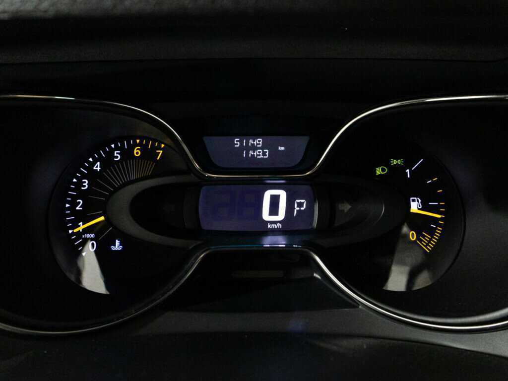 Б/У Рено Каптюр 2016 года. Фото: #11