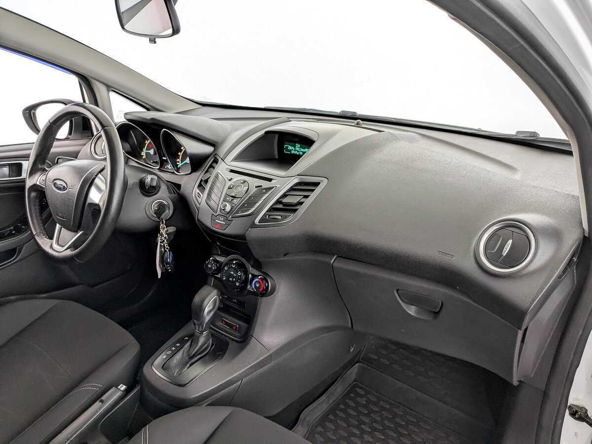 Б/У Форд Фиеста 2017 года. Фото: #10