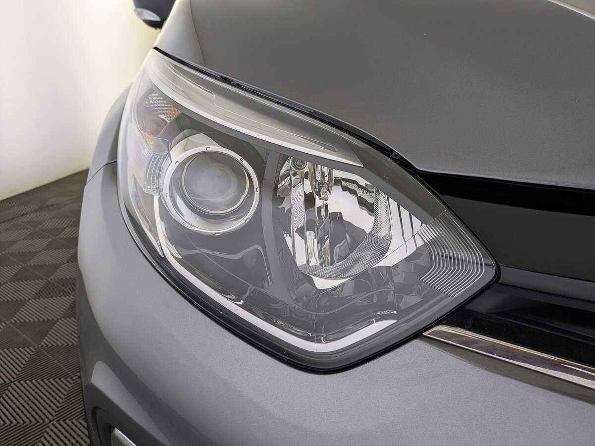 Б/У Рено Каптюр 2018 года. Фото: #10