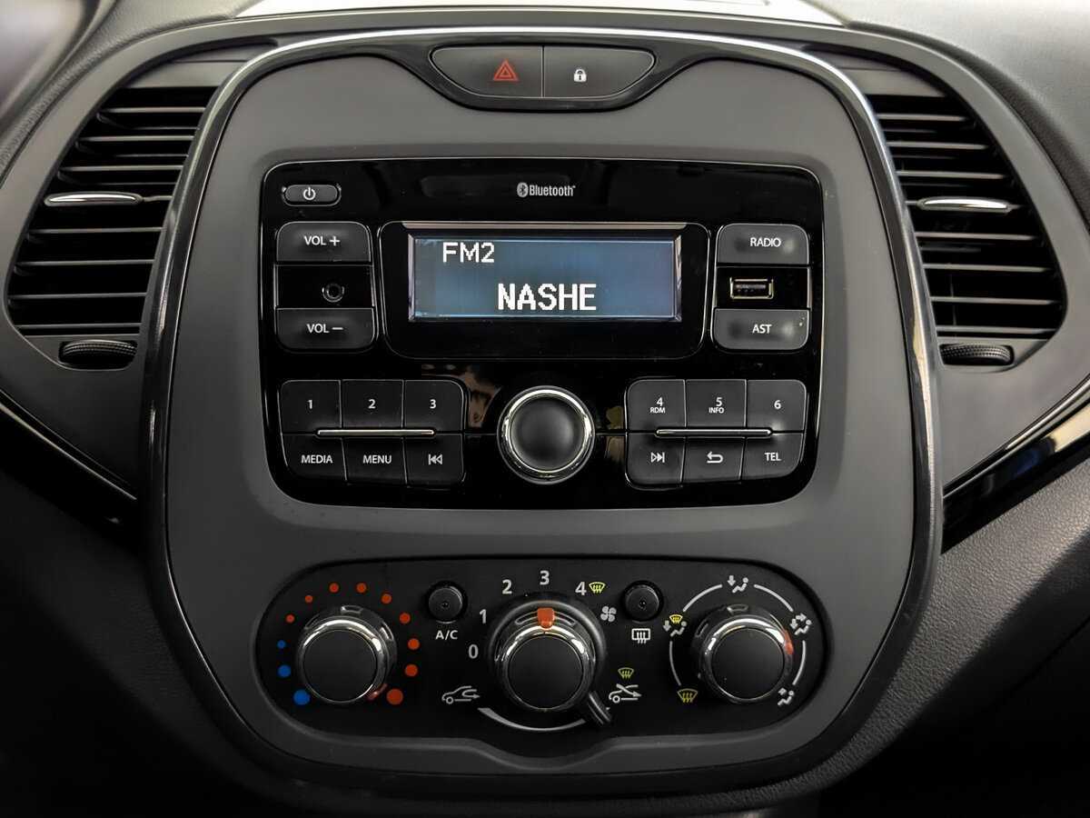 Б/У Рено Каптюр 2021 года. Фото: #14