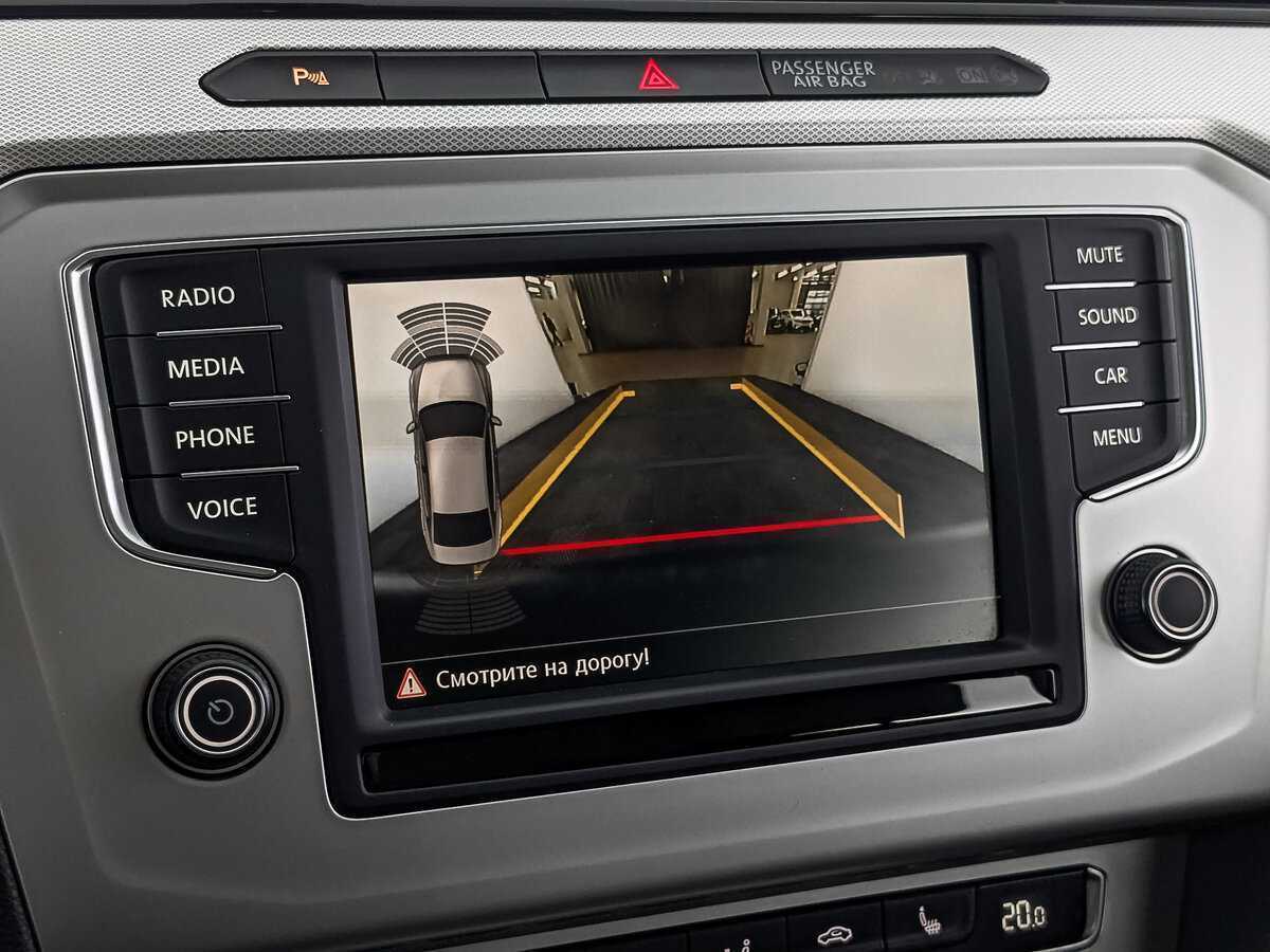 Б/У Фольксваген Пассат 2016 года. Фото: #25