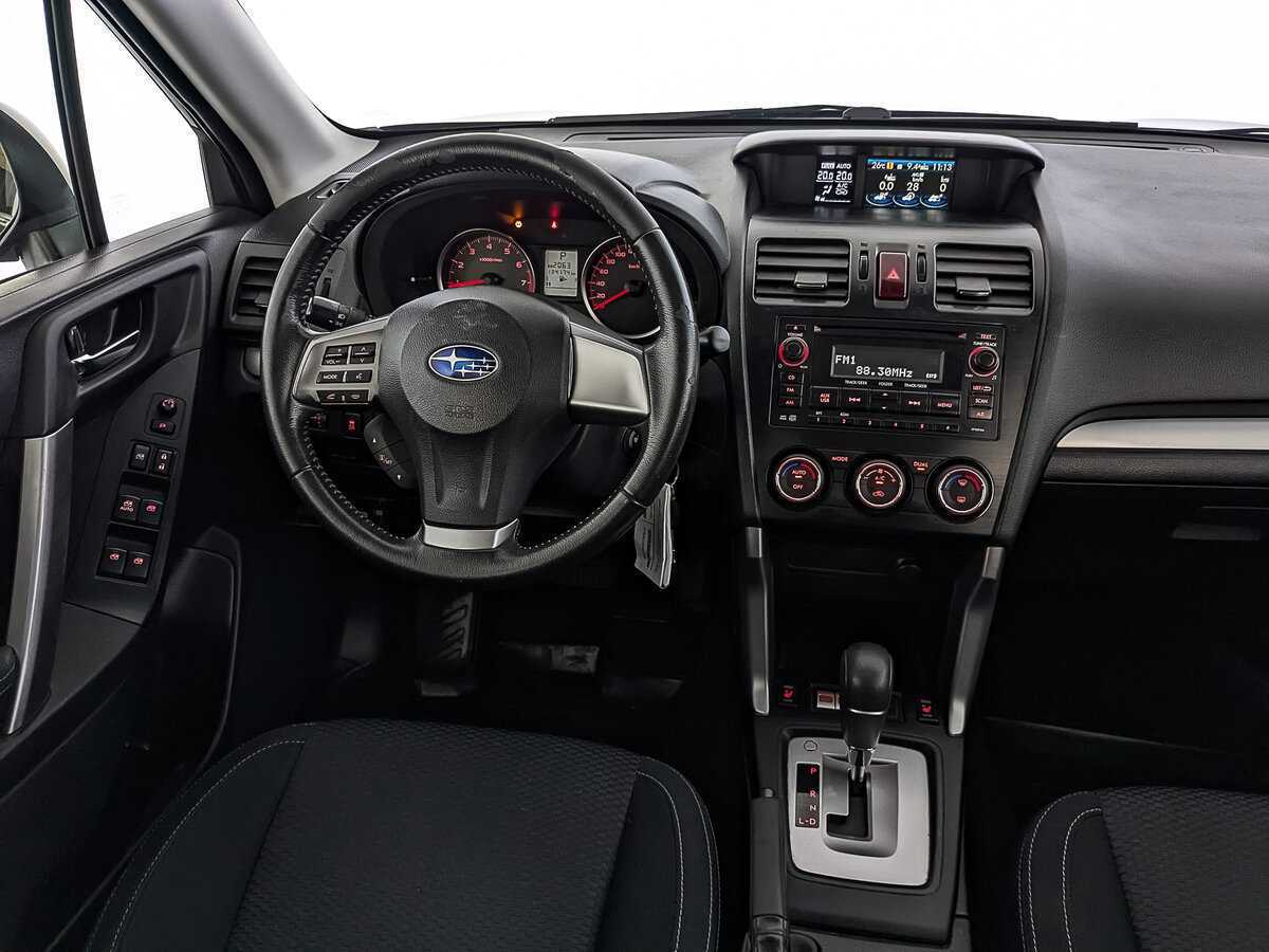 Б/У Субару Форестер 2013 года. Фото: #24