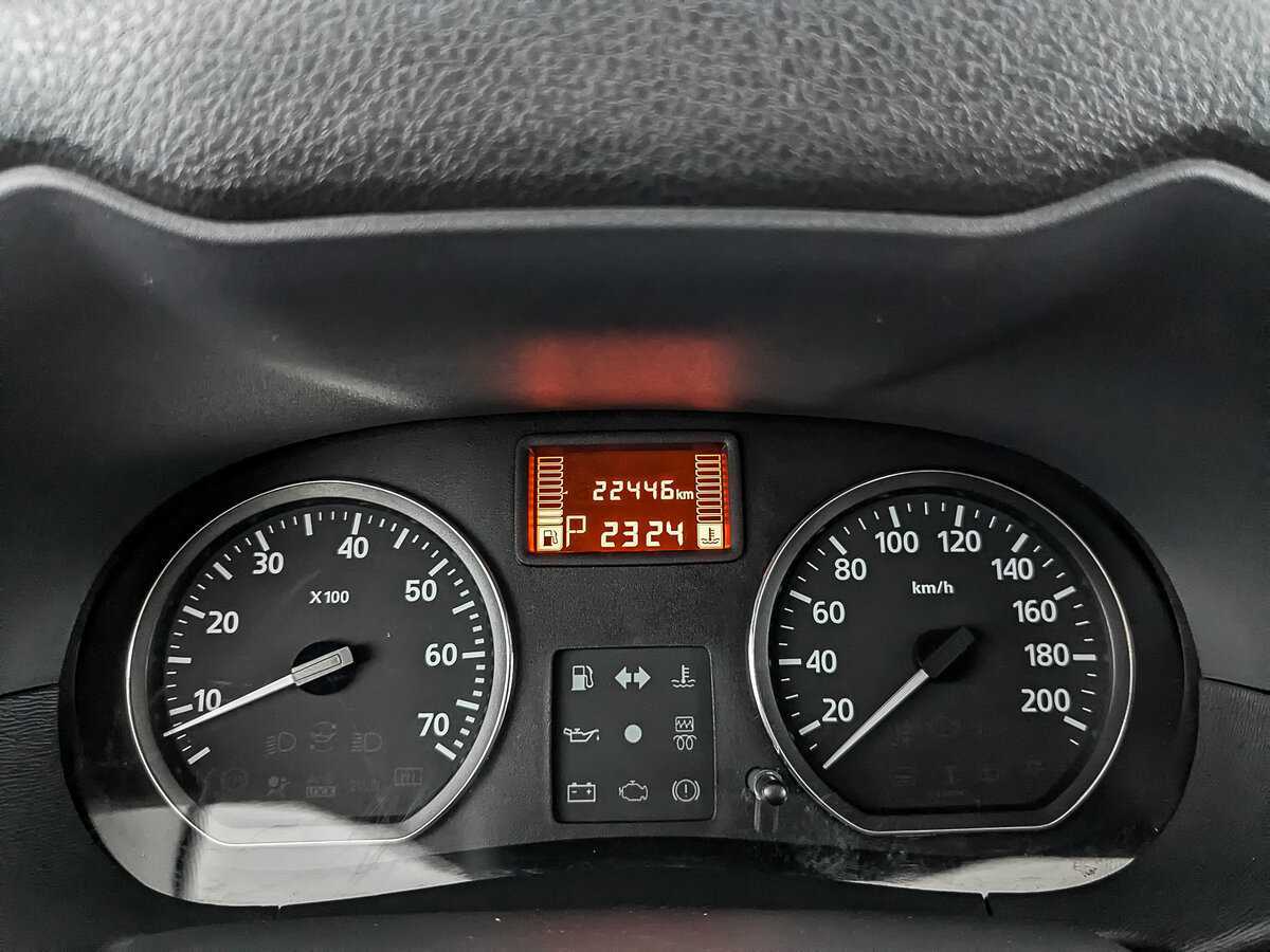 Б/У Ниссан Террано 2015 года. Фото: #15