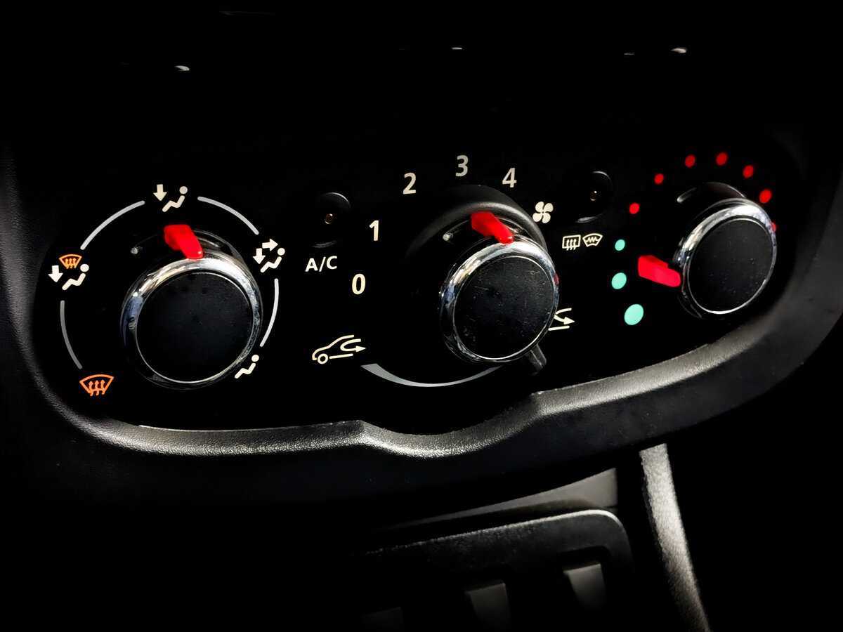 Б/У Рено Дастер 2019 года. Фото: #24