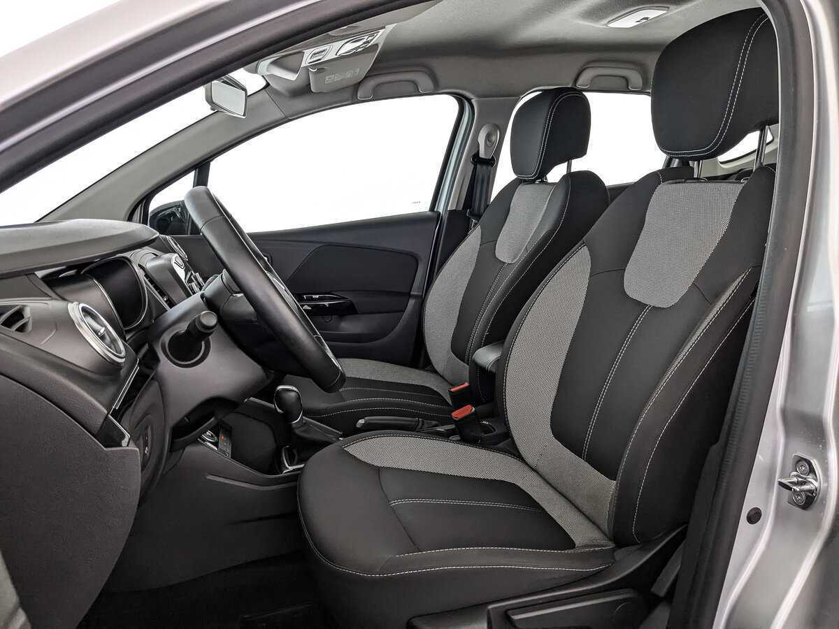 Б/У Рено Каптюр 2021 года. Фото: #19