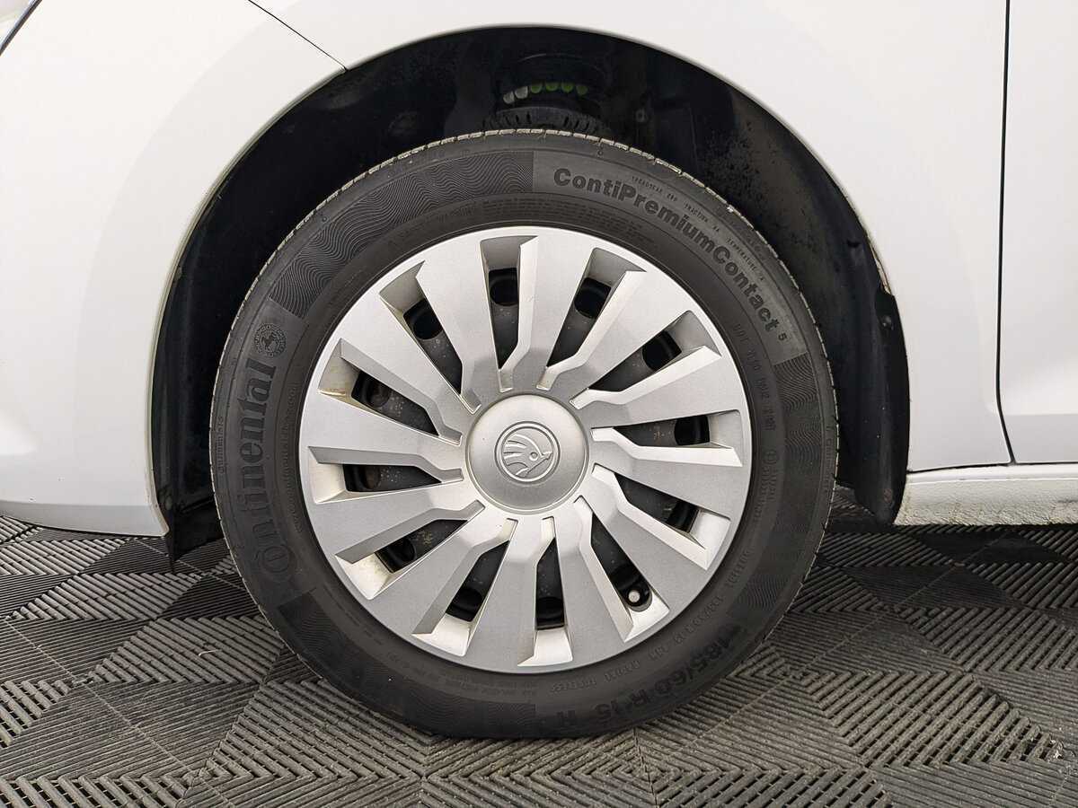 Б/У Шкода Рапид 2020 года. Фото: #11