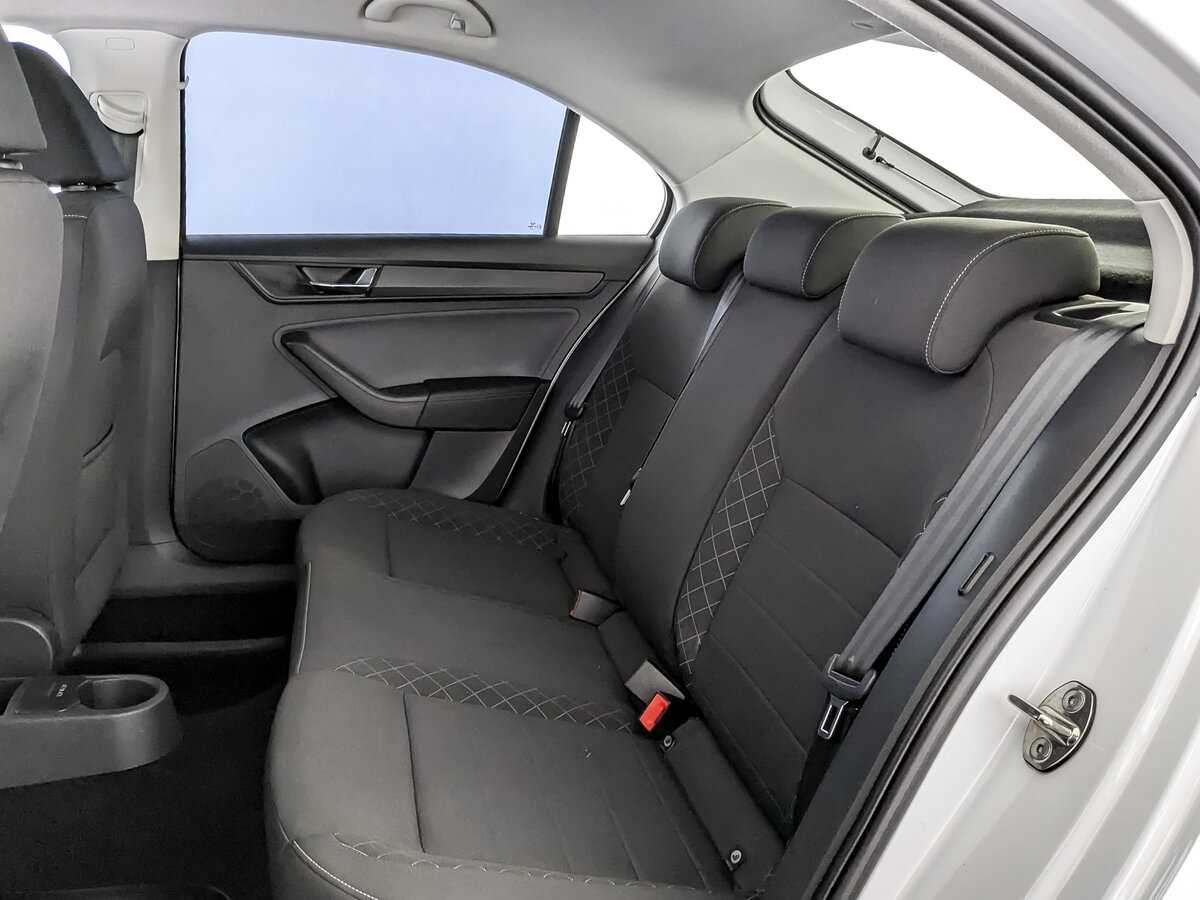 Б/У Шкода Рапид 2020 года. Фото: #11